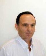 און יאיר, מר'